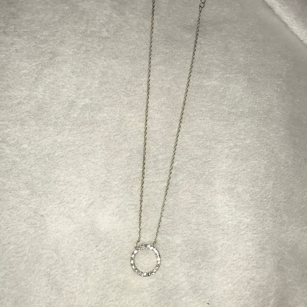 3/$10 Rhinestone circle necklace